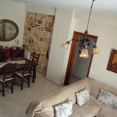 Blue Ark Aigeira Flat & Studio Екстер'єр фото