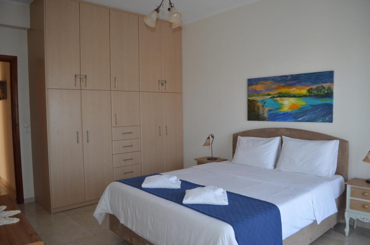 Blue Ark Aigeira Flat & Studio Екстер'єр фото
